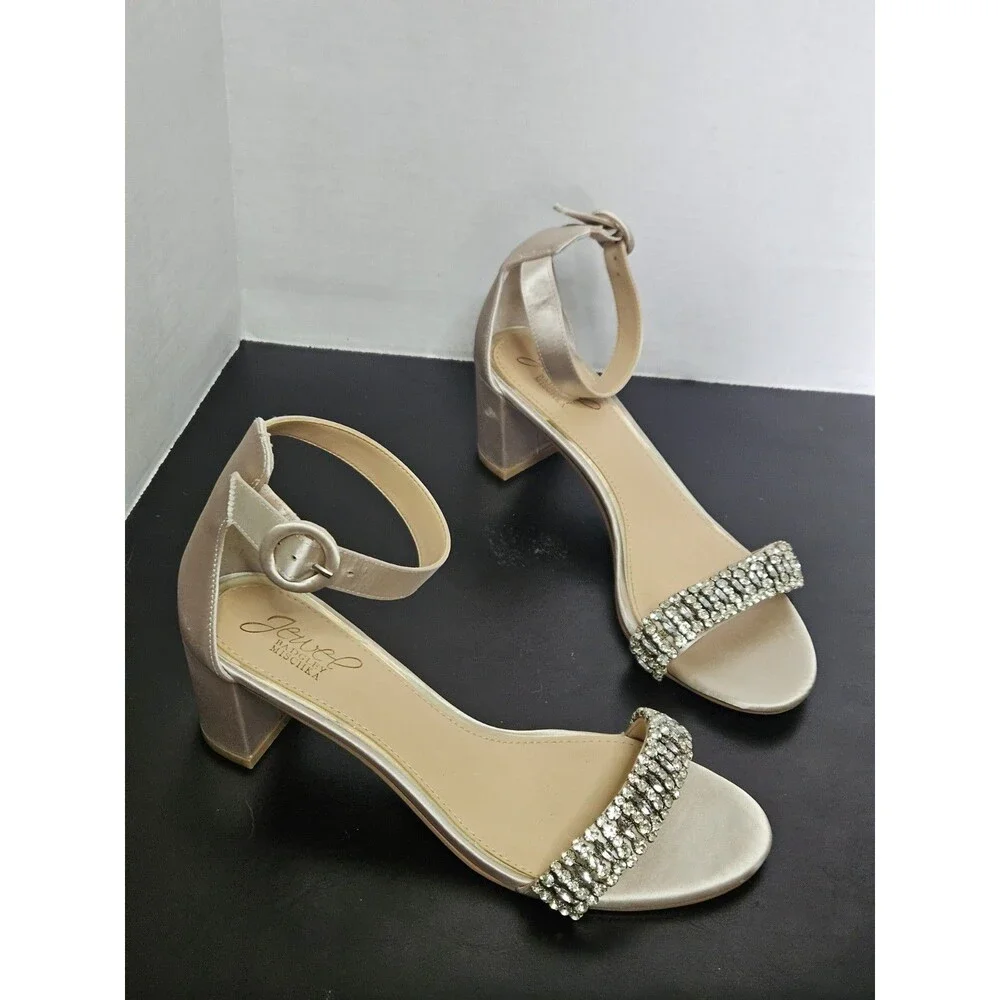 Sz 8 Jewel Badgley Mischka champagne satin 
